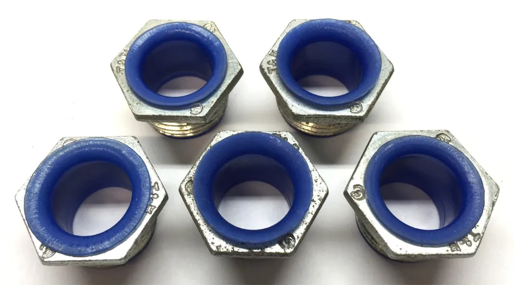 Thomas & Betts 1/2" Insulated Threaded Conduit Nipple [Lot of 5] NOS