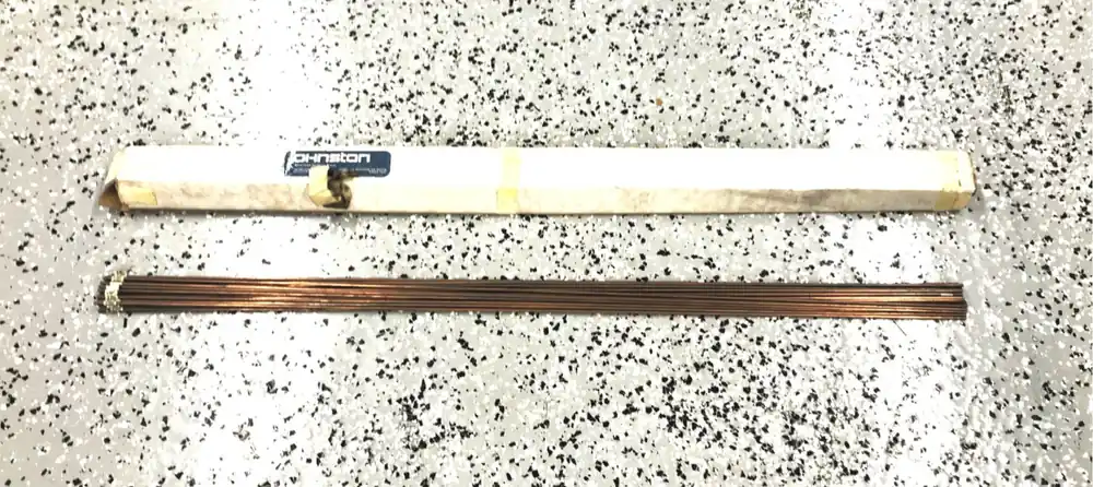 Johnston Pack of (21) 1/8" Diameter x 36" OAL Welding Rod ER805-B2 NOS