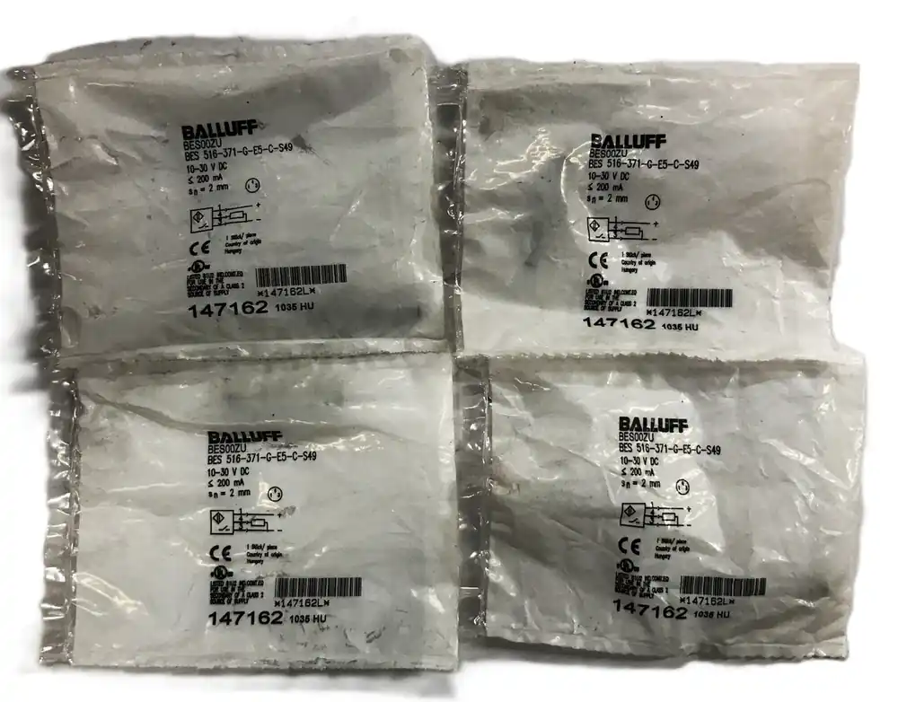 Balluff Inductive Proximity Switch BES-516-371-G-E5-C-S49 [Lot of 4] NOS