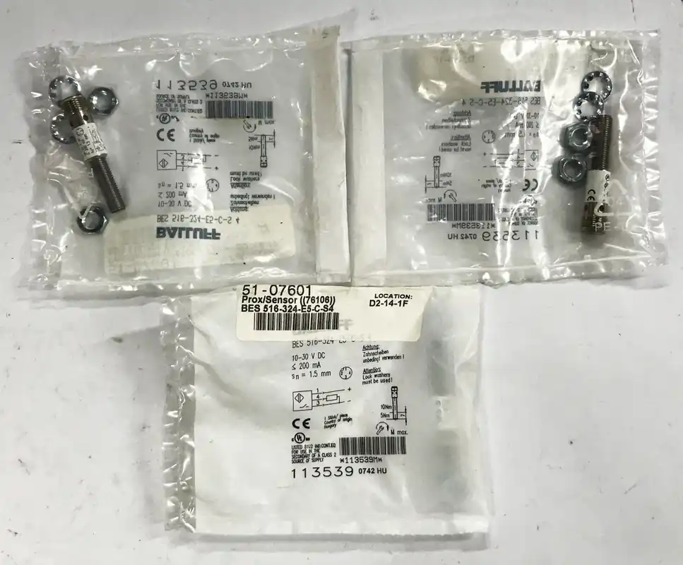 Balluff Proximity Sensor BES-516-324-E5-C-S4 [Lot of 3] NOS