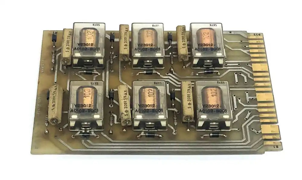Unbranded 483470.5201 Module With Siemens V23012-A0102-B001 Relay KK4121.11 USED