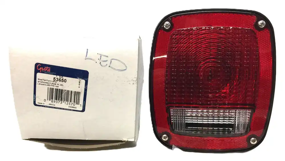 Grote Stop/Tail/Turn Lamp 53650 NOS