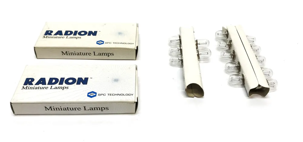 SPC Radion Miniature Lamp Bulbs 1835 [Lot of 15] NOS
