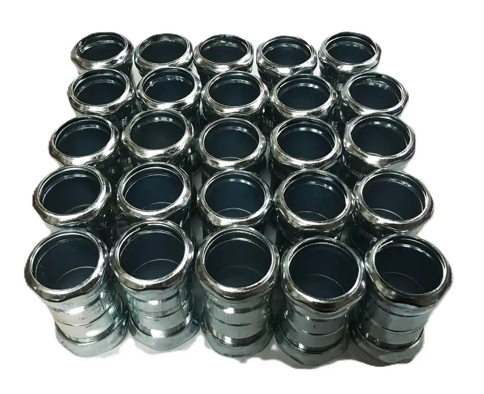 Bridgeport 1-1/4 inch Steel EMT Compression Fitting 263 [Lot of 25] NOS