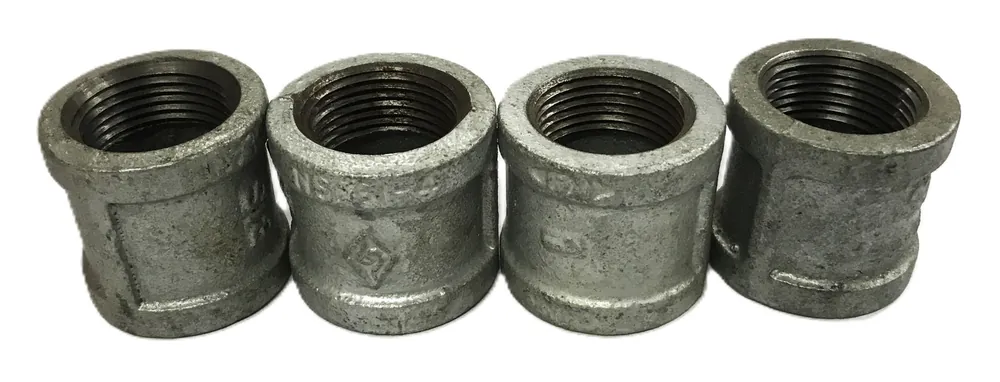 Unbranded 1 inch Female Threaded Iron Pipe Coupling [Lot of 4] NOS