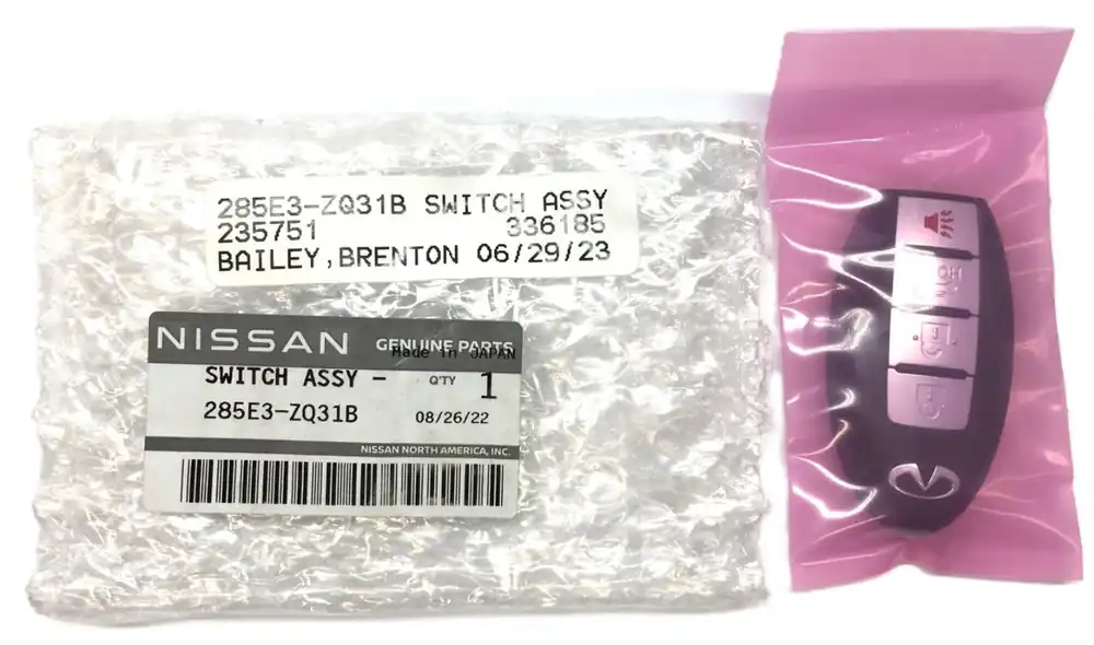 Nissan Group Switch Assembly (No Key Incl.) 285E3-ZQ31B NOS