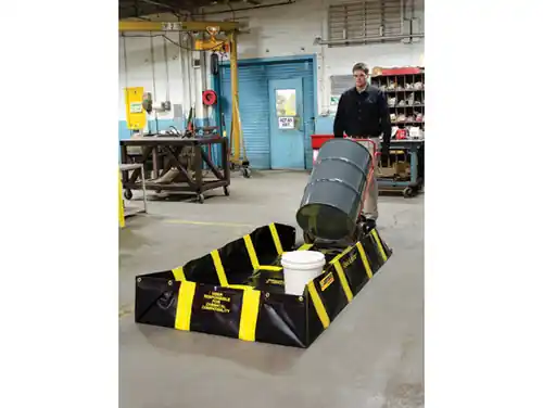 Justrite QuickBerm Containment Berm - 475 Gallons - 8 ft x 8 ft x 12 in