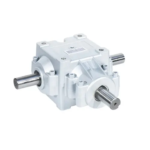 Chandler Equipment 1006-0000-CH R400 and R500 3-Shaft Superior Style Gearbox 1:1 Ration w/ 1 1/4 in. Shafts